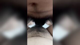 có tiền thì gì em cx dám làm