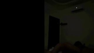 Gái xinh lồn hồng thẩm du bắn đầy nước phần 1