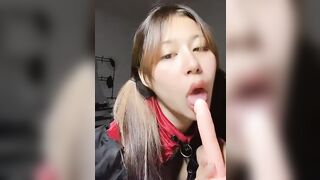 em sinh viên năm cuối ở HN móc bướm cục dâm