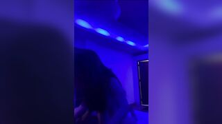 Em mê vú chị lắm chị kế có biết không