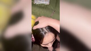 Kêu em họ bú cu em cầm sẵn bao cao su luôn rồi