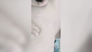 Hoàng Diệu Linh Love 10 Cạo Lông Lồn Cho Dễ Tự Sướng