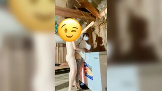 Em gái cho anh rể đụ khi chị gái đi vắng