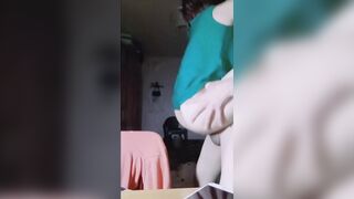 Thả con xuống đi dượng ơi