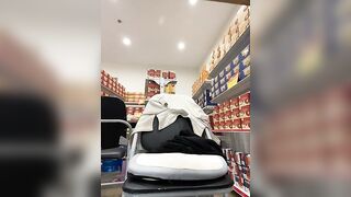 Siêu Thị WinMart bé nhân viên này nhiều nước thật đấy - phần 2