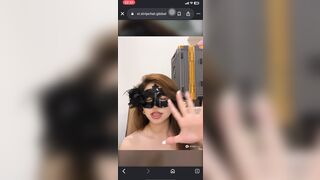 Phòng live stripchat show hàng của em teen Việt xinh cực dâm ngồi móc lồn phê rên rỉ