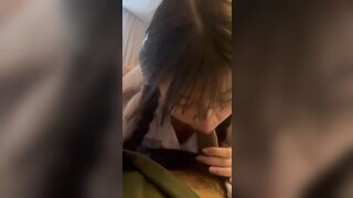 Bé học sinh Thái Lan và ông thầy giáo