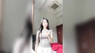 Tiktok Chu Giang bị bạn thân chịch