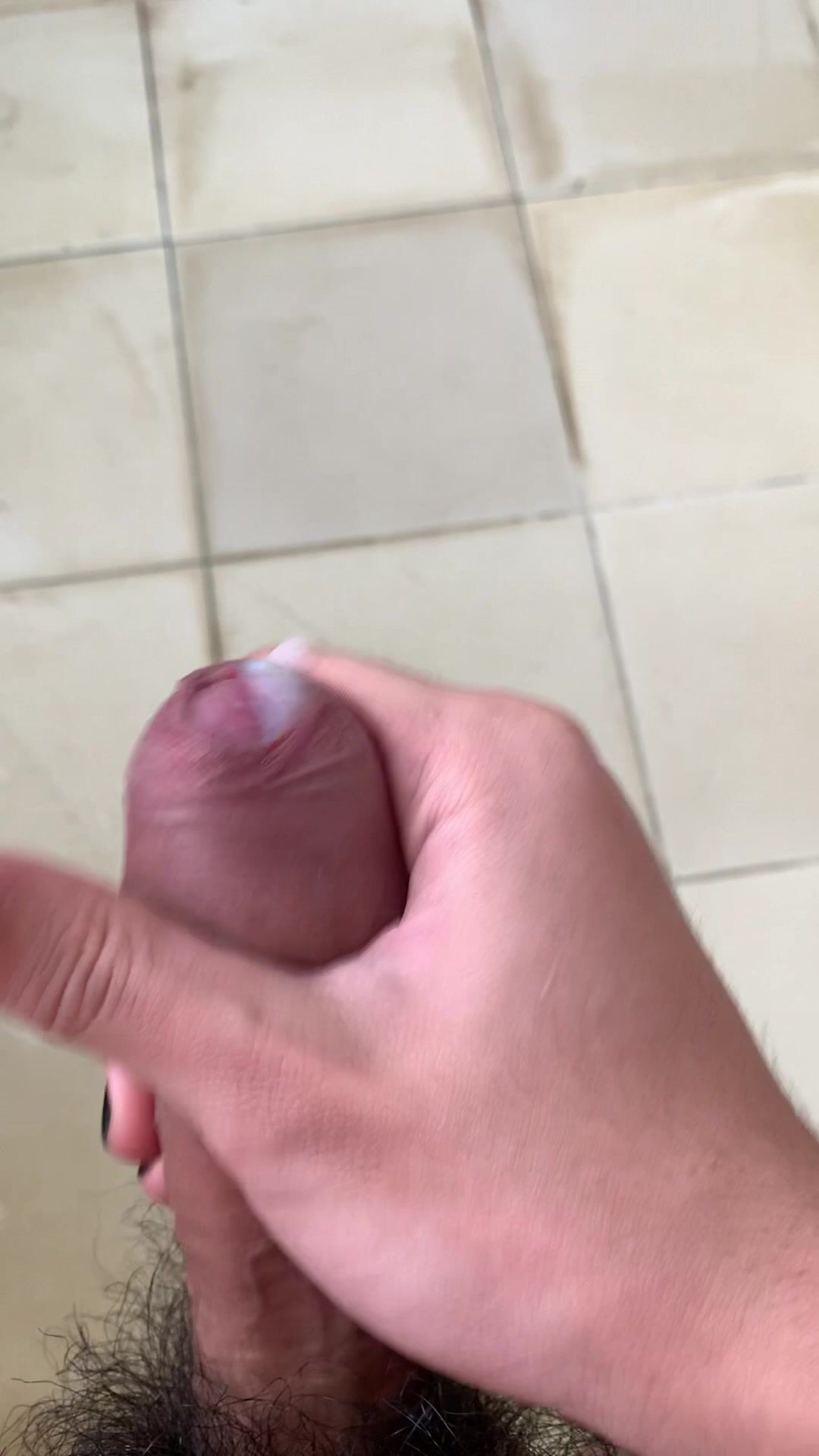Nứng quá phải sục thoi
