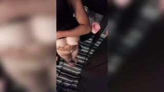 Em dâu bị anh trai tuột quần bạo dâm đè vô cửa