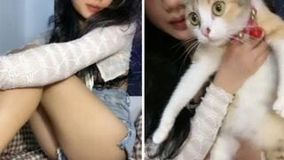 Clip Sex Em Gái Thủ Dâm Với Mèo Hot Nhất Hôm Nay