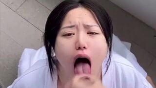 Bắn Ngập Mồm Em Đi Anh, Em Muốn Nuốt Tinh Trùng