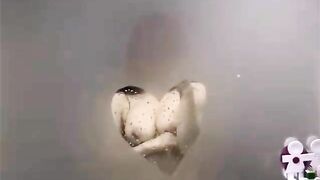 Mờ mờ ảo ảo