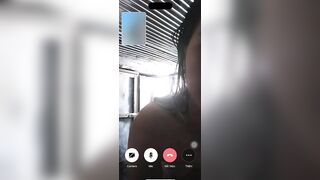 Call với em gái nứng lấy cây bàn chải thủ dâm P2