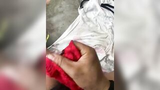 Thèm loll quá nên phải sóc lọ