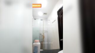 Camera giấu kín trong toilet