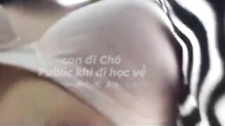 Đi hc kh về mà còn vào nhà vệ sinh khoe dú