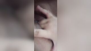 Tự sướng vì quá cô đơn:(