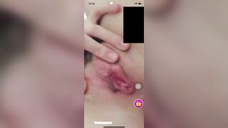 Lâu ngày không gặp em họ mà nó rủ call video sex