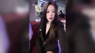 sau lớp áo