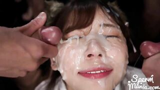 Xuất tinh tập thể vô mặt em gái