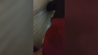 Chịch máy bay đã đen