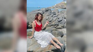 Nứng cặc lâu ngày bắt em dâu bú cu chứ không làm gì khác