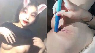Nguyễn Thị Ngọc Yến 2ka8 Đưa Dưa Leo Vào Âm Đạo Khít Rịt