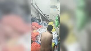 Học Sinh Địt Nhau Trong Phòng Dụng Cụ Bị Phát Hiện