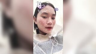 Em gái dâm đãng thủ dâm ở đâu cũng được p2