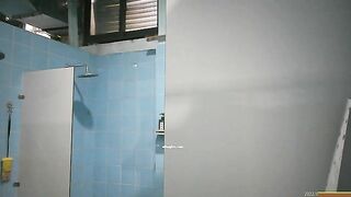 女人坑女人！大型戏水 游泳馆 女宾换衣淋浴室内部真实曝光 环肥燕瘦各种年龄段白花花的靓丽胴体视觉盛宴 03