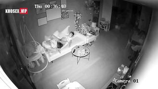 Hack Camera Cặp vợ chồng trẻ chịch nhau cực sung trên ghế sofa 2