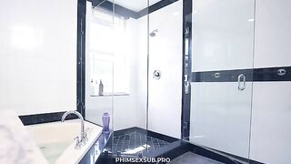 Vietsub Tắm cùng mẹ kế.