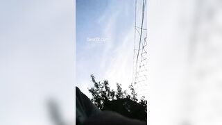 Đang địt với chó bị mẹ gọi