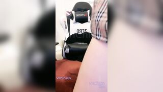 Bé Ngọc lồn hồng livestream bắn nước trên sóng mmlive cực ngon