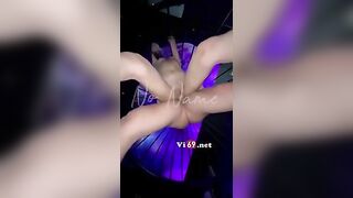 Đầu năm chị đồng nghiệp rủ đi khai súng ở khách sạn tình yêui