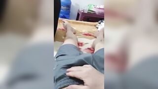 Thủ dâm 85