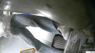 Quay lén nhà WC nữ
