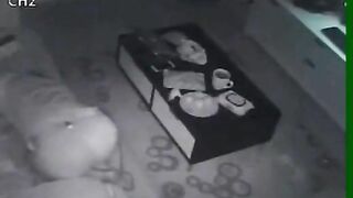 Văn Mai Hương Đụ với bạn trai tại nhà 1