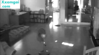 Văn Mai Hương Đụ với bạn trai tại nhà 2