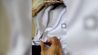Kiếm được full bộ 9 video chịck bé lớp 10 cho ae đây, nhìn kệ sách là hiểu ????????