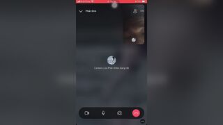 Em gái mới lớn show vú cho ny xem