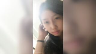Em học Sinh Gái xinh show hàng dâm đãng
