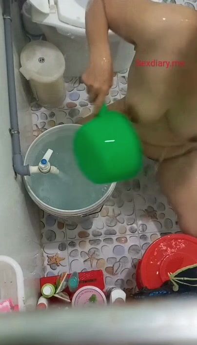 Tắm 78