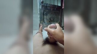 Nam k1¹ tự sục ra nước