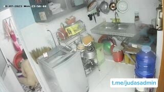 Hack cam mặt xinh dáng nuột