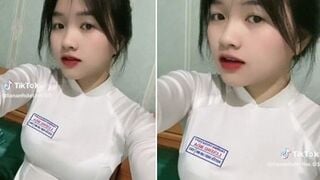 Chơi em học sinh love 12 mông to