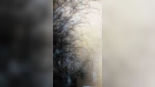 E dâu ngủ say a ck mò vào vét máng