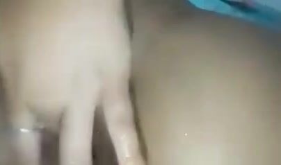 Em gái vừa tắm vua mốc lồn