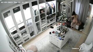 Vợ Đưa Bồ Về Nhà Địt Ngay Trong Nhà Có Lắp Cam